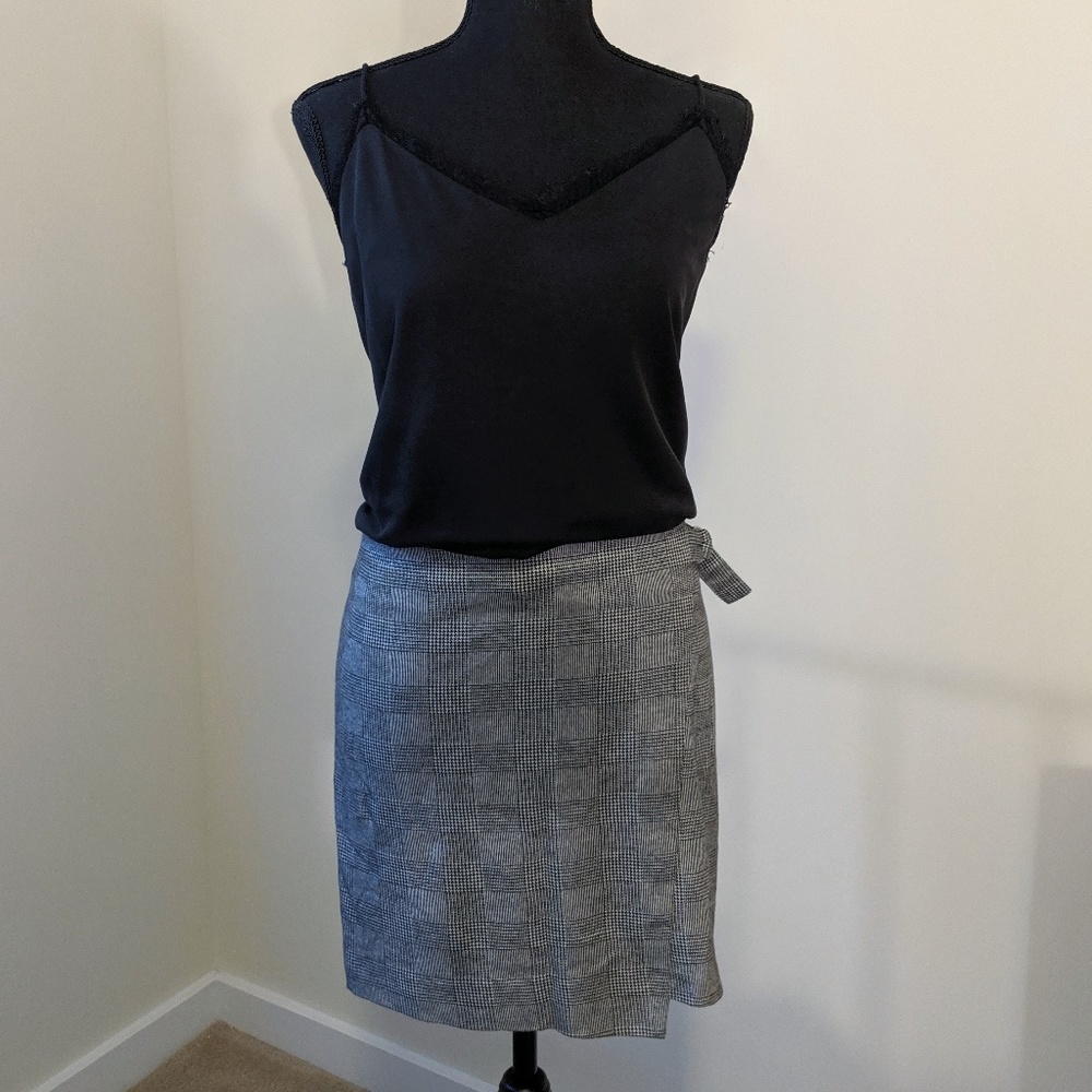 Tweed skirt